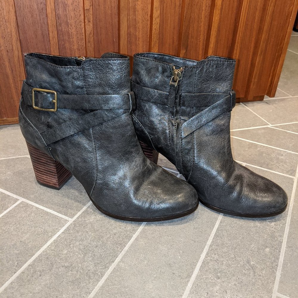 Cole Haan, Womens Black Booties with Heel, Size 8B